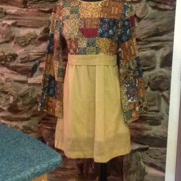 Unique 1970's - Picture 1 of 5